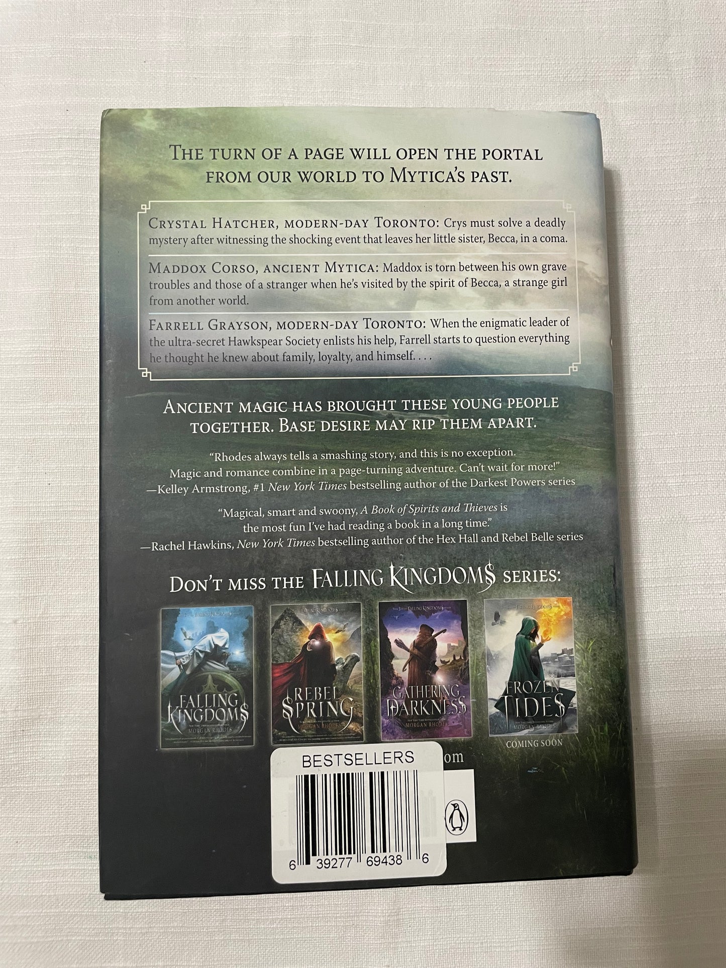 A Book of Spirits and Thieves-Morgan Rhodes