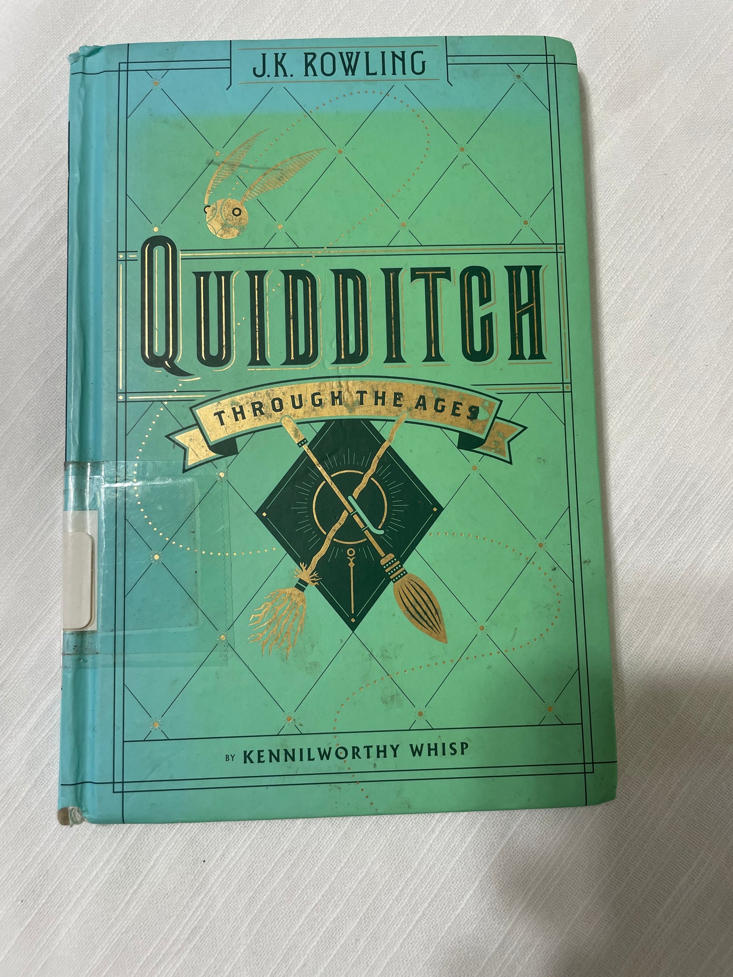 Quidditch Through the Ages by Kennilworthy Whisp (JK Rowling)