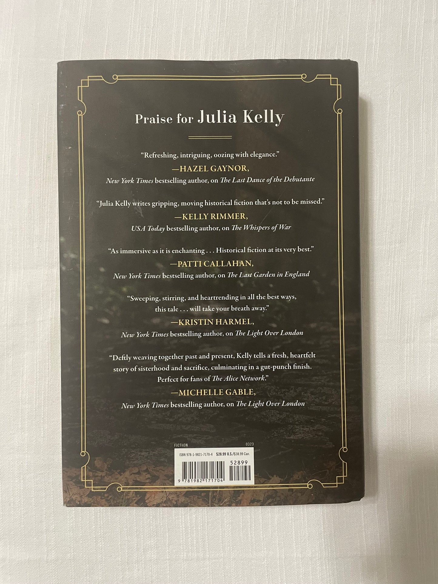 The Lost English Girl-Julia Kelly