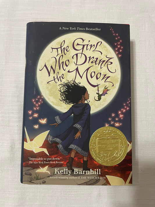 The Girl Who Drank the Moon-Kelly Barnhill