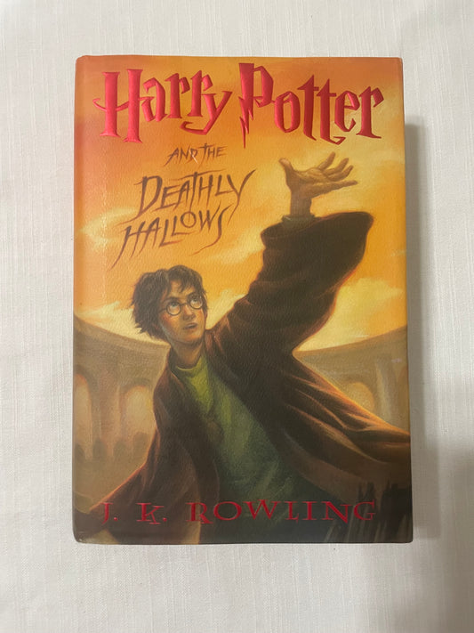 Harry Potter and the Deathly Hallows-J.K. Rowling